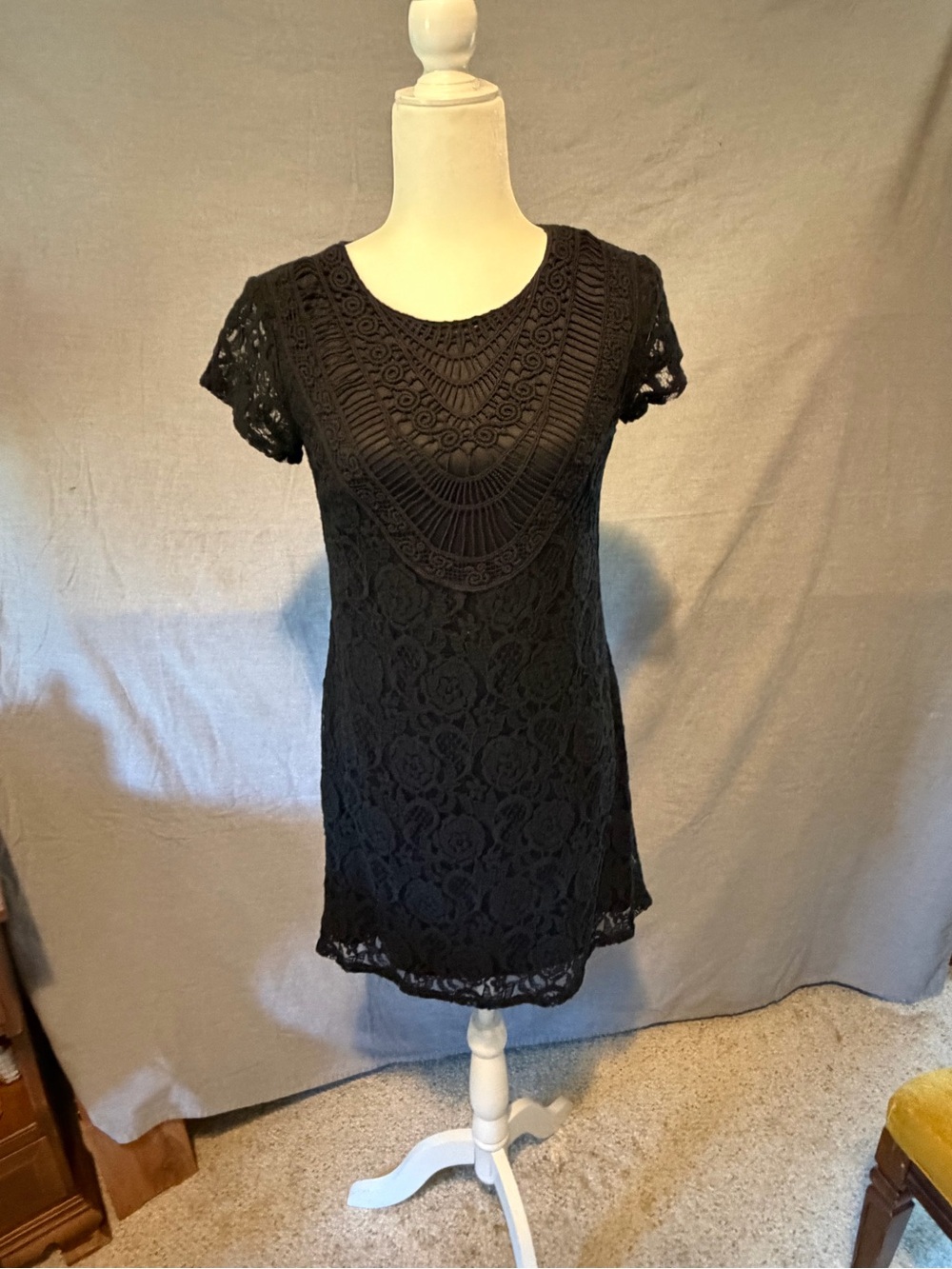 Black Lace Short Sleeve Tunic dress Women’s